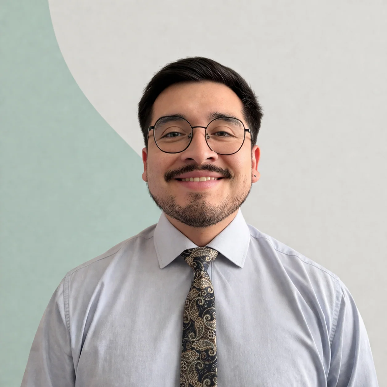Dr. Cristóbal Riquelme